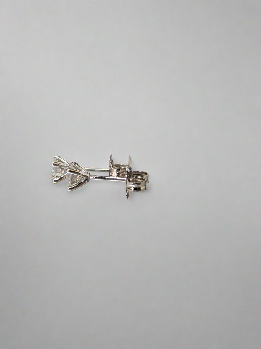 Stud Earrings - 1ct Moissanite Earring