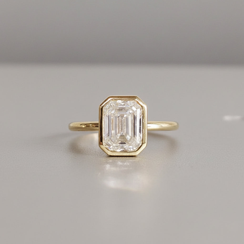 9ct Yellow Gold Bezel Set